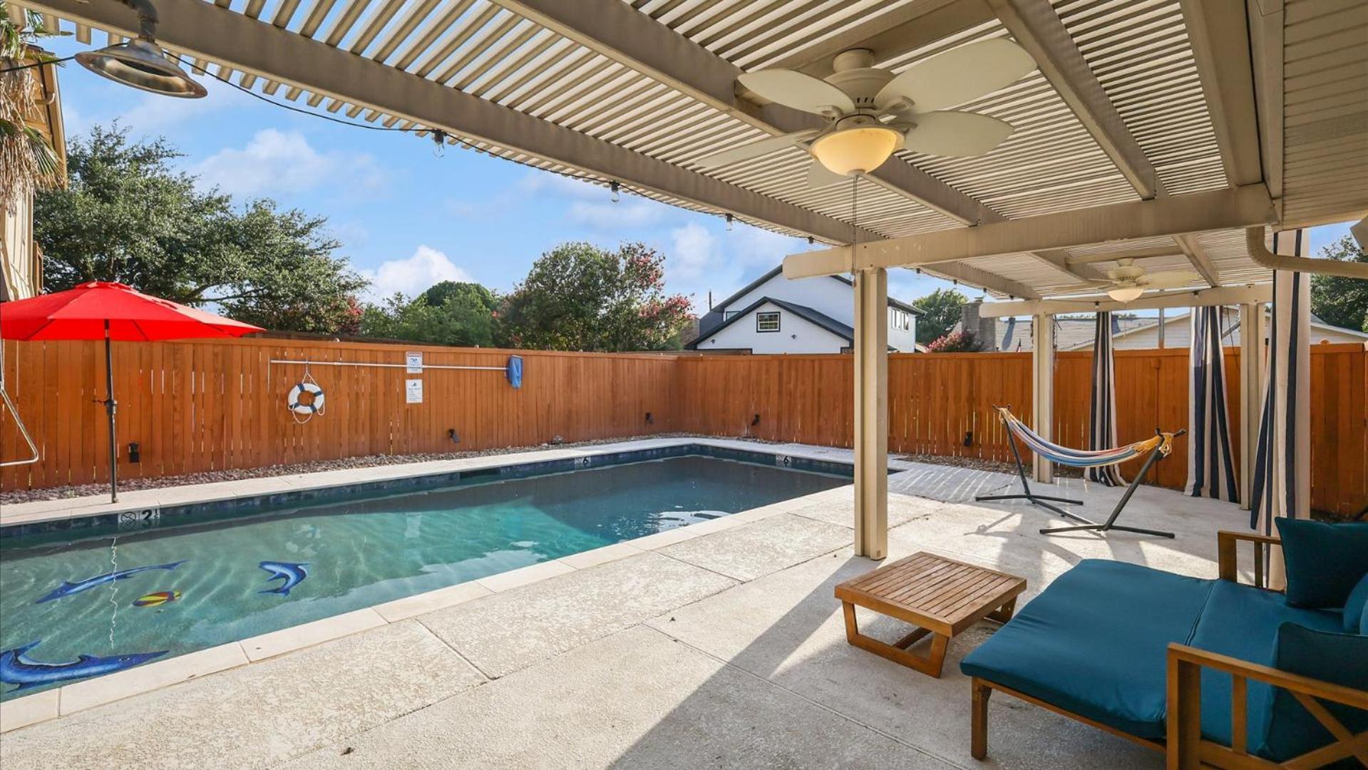 Spectacular 4Br 2,5Ba Holiday Home With Pool And Grill Carrollton Exterior photo